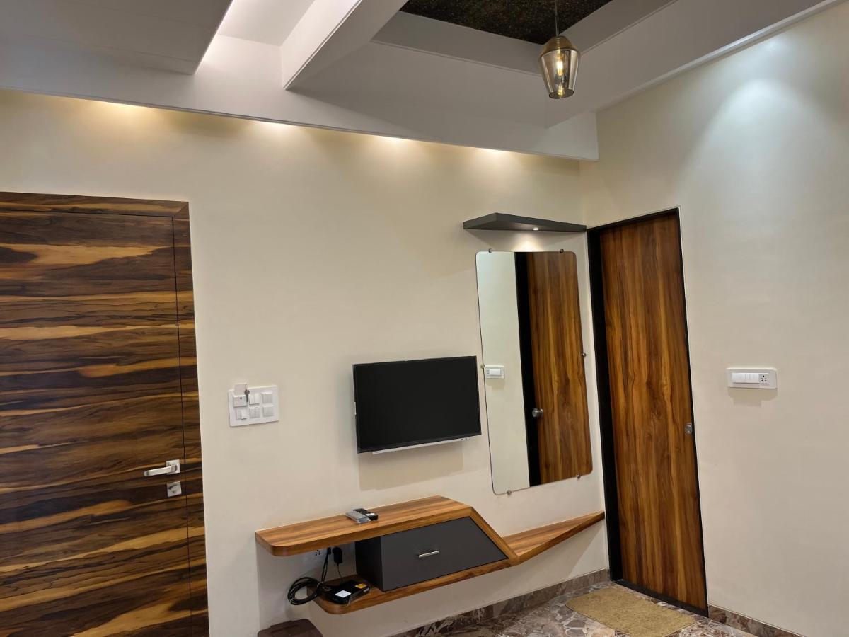 Hotel Aryadeep Phardāpur المظهر الخارجي الصورة